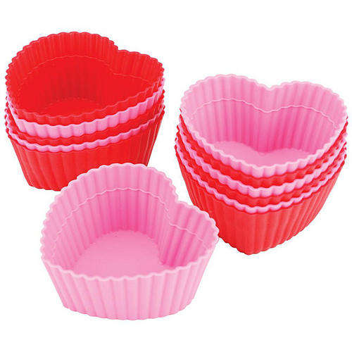Heart-shaped Silicone Baking Cups (Pack of 12)