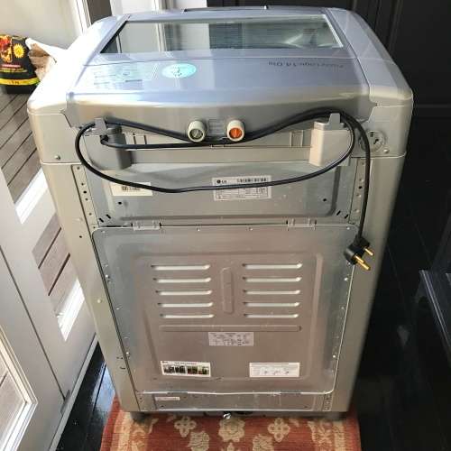 LG Washing Machine Top Loader 14kg - collection only in Cape Town