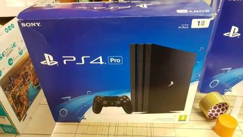 PS4 Pro (Brand new) Please Read Discription