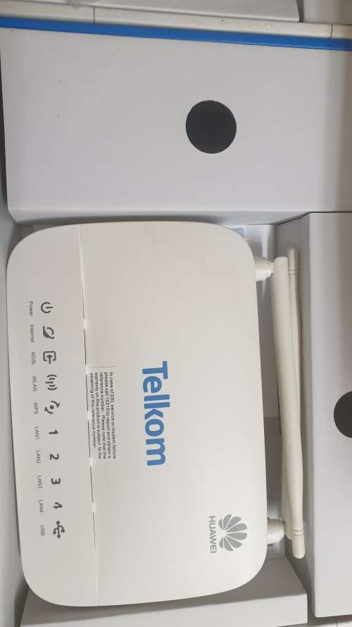 Router bundle (1 new 1 used)