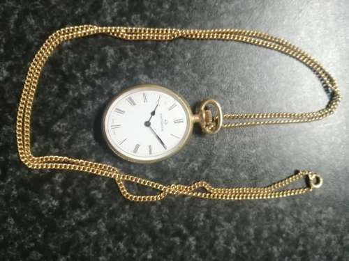 Gold PLATED necklace and watch is not working.
