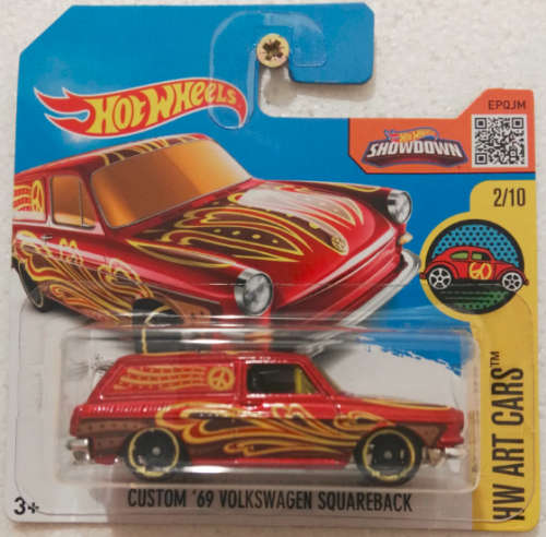 Hot Wheels '69 Custom Volkswagen Squarback Red 2/10