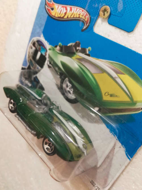 Hot Wheels Corvette Stingray Green