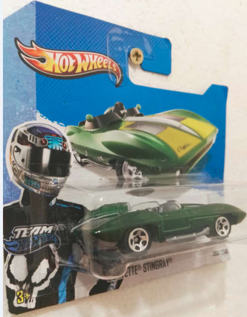 Hot Wheels Corvette Stingray Green