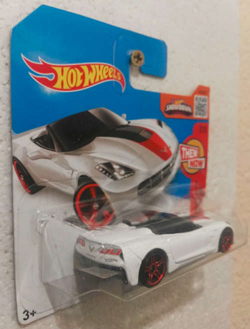 Hot Wheels 14' Corvette Stingray (Then and Now)