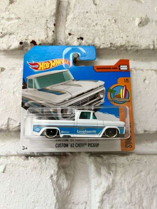 Hot Wheels 1/64 Custom `62 Chevy Pickup White