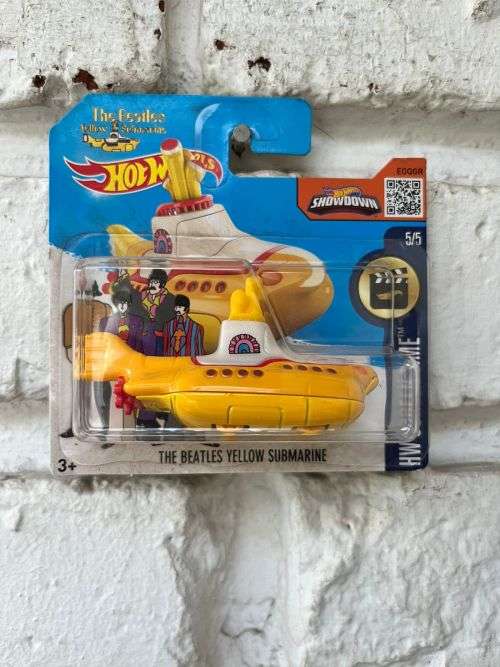 Hot Wheels The Beatles Yellow Submarine