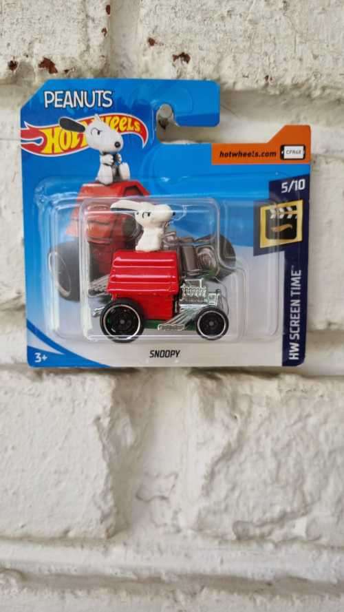 Hot Wheels Snoopy
