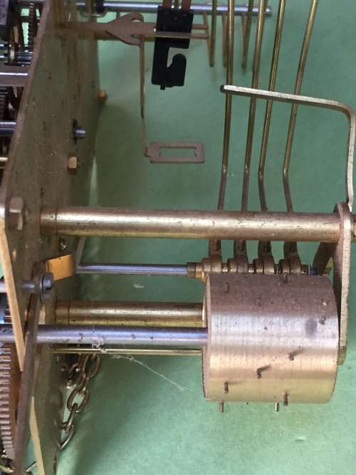 URGOS grandfather clock movement