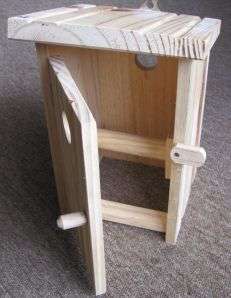 WOODWORK -TOILET ROLL HOLDER