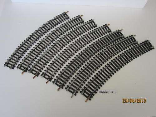 7 LIMA CURVED TRACK SECTIONS