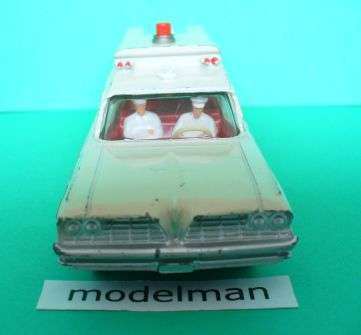 ENGLISH DINKY SUPERIOR CRITERION AMBULANCE