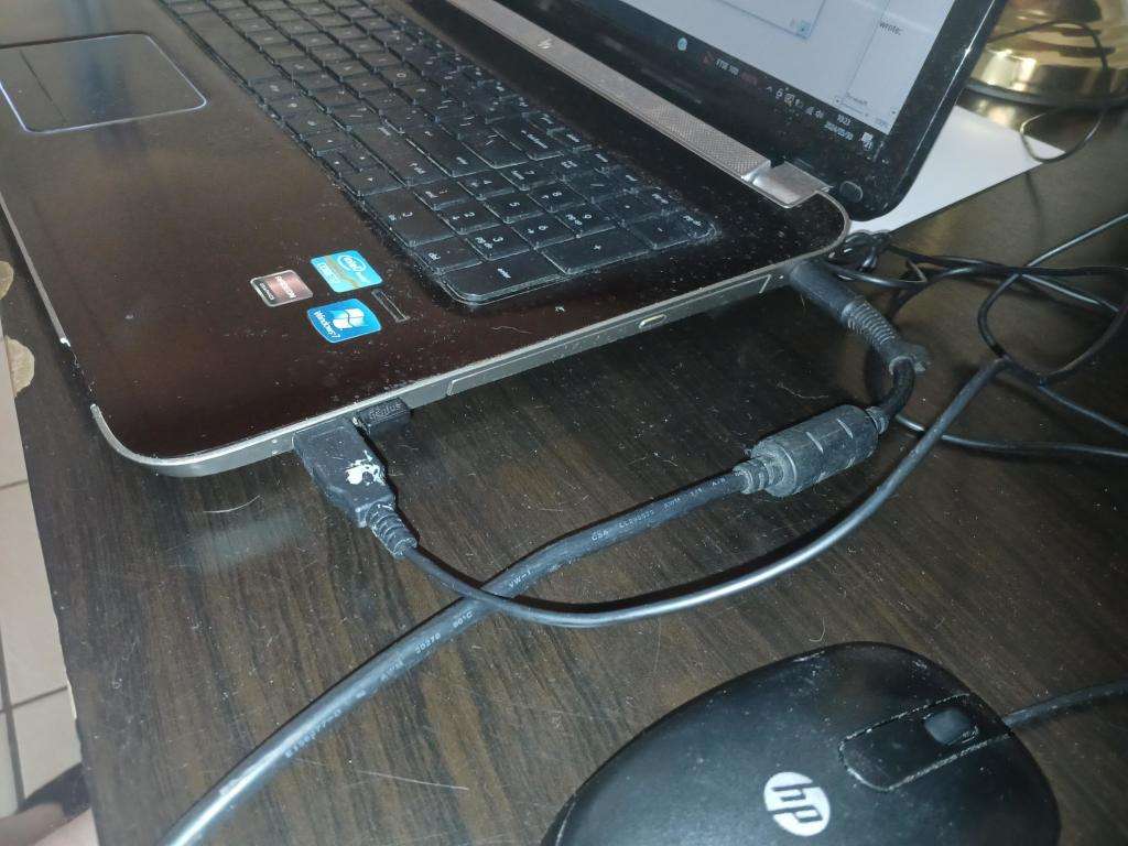 HP Pavillion DV7 Entertainment Computer - Great Condition well Looked after