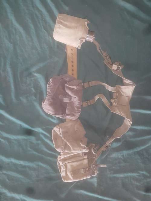 Rhodesian style Patt63 webbing