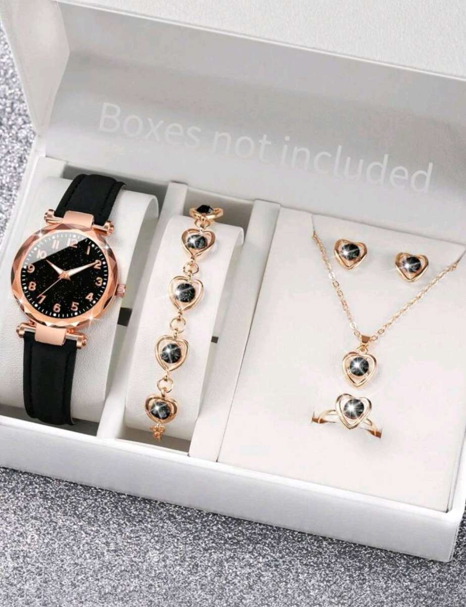 6pc luxurious woman geneva Quartz Watch set