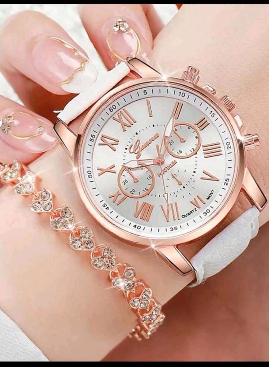 20cs woman luxurious Quartz Watch set