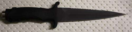 COMMANDO KNIFE