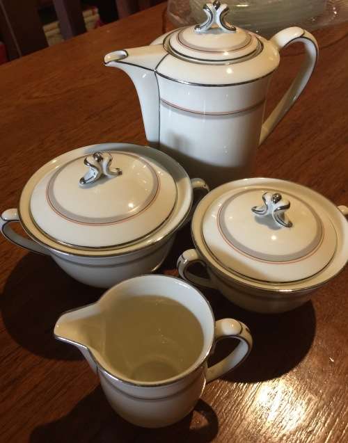 Pirken Hammer  teaset items