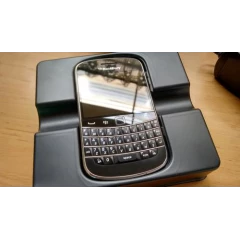 BLACKBERRY BOLD 9900 GREAT CONDITION