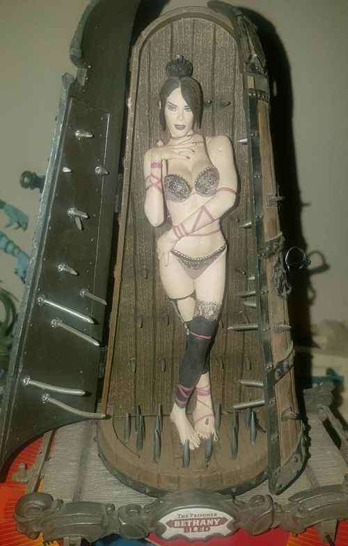 MCFARLANE INFERNAL PARADE BETHANY BLED ##2 DAY SPECIAL ##