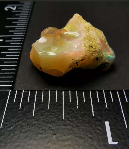 18 Ct Natural Gorgeous  Welo Ethiopian Opal