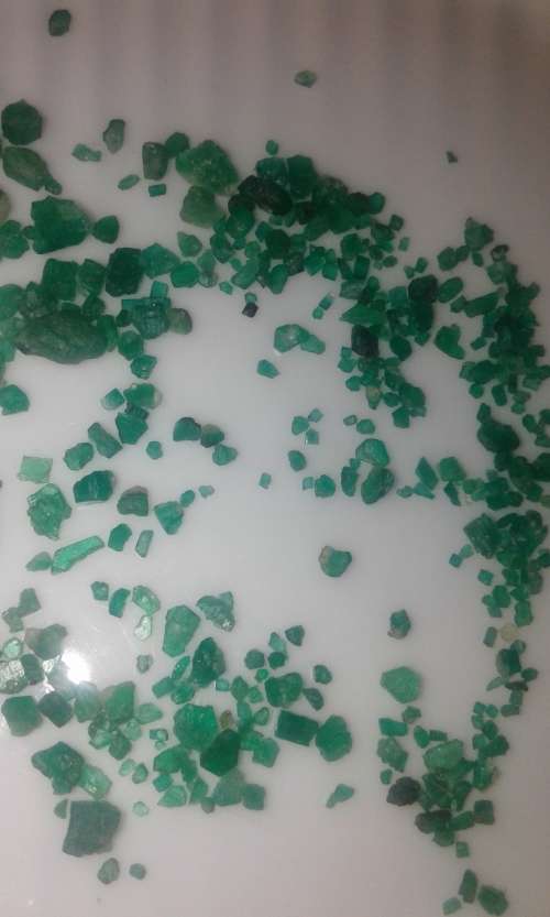 12 Ct Natural Pakistan swat Emeralds untreated