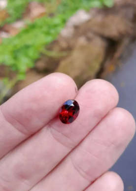 Natural 1.01 Ct Red Garnet