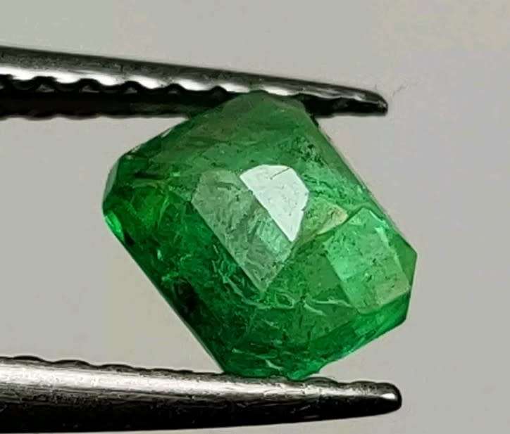 Natural 0.40 Ct Zambian Emerald