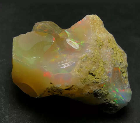 18 Ct Natural Gorgeous  Welo Ethiopian Opal