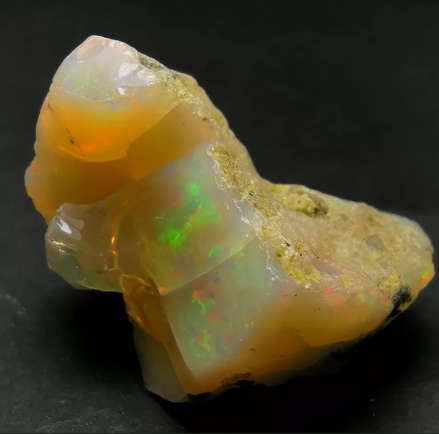 18 Ct Natural Gorgeous  Welo Ethiopian Opal