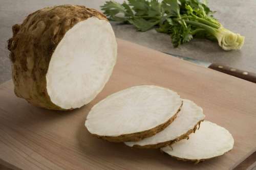 CELERIAC  'Apium Graveolens var. Rapaceum'   - 30 Seeds