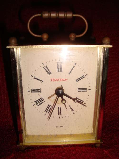 vintage small retro  WEST GERMANY SAFEWAY QUARTZ mantle clock - 1940 s?