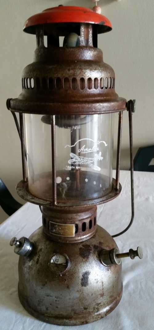 Vintage storm kerosene lantern Aeroplane trade mark...very RARE