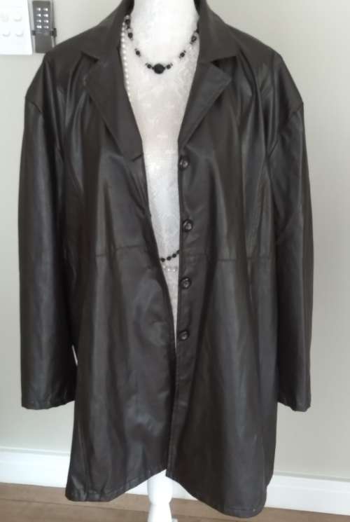 DONATELLA XXL faux leather jacket