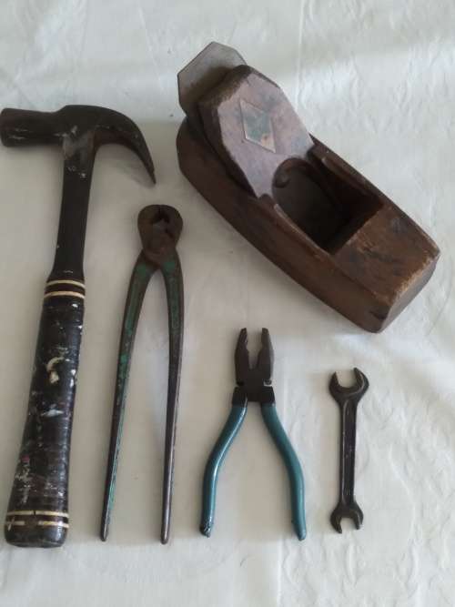 antique MALCO USA HAMMER  and  KNIPEX West Germany PLIERS..box type NOOITGEDACHT rare  planer