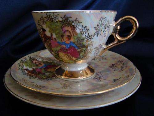 TEA TRIO WITH ROMANTIC SCENE