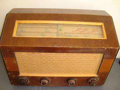 EKCO RADIO - very old