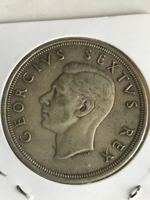 UNION OF SA CROWNS / 5 SHILLINGS INCLUDING  1950 # IN EXCELLENT CONDITION#BID FOR1TO TAKE ALL#