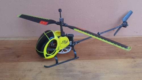 Fly Dragonfly 2005 helicopter.