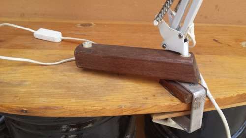 Awesome magnified extending light.