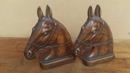 Stunning pair of horse head book ends.