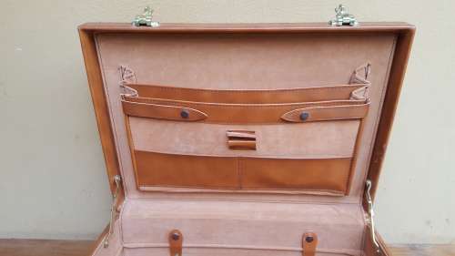 Lovely light brown briefcase.