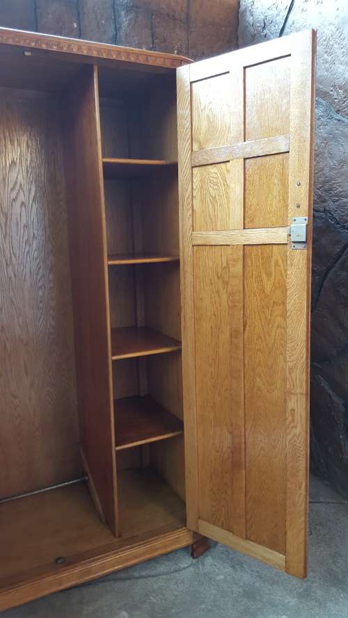 Beautiful vintage kids oak wardrobe.
