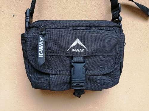 Stunning pair of Sportmate binoculars.