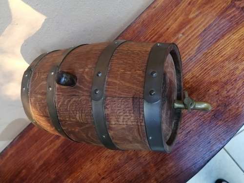 Oak Barrel Whisky Rum Brewing Keg Container.