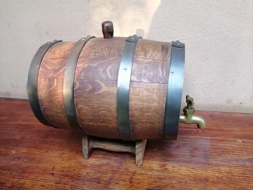 Oak Barrel Whisky Rum Brewing Keg Container.