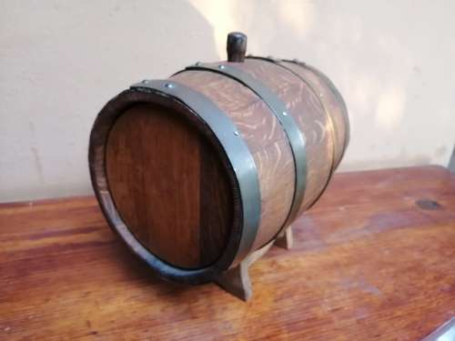 Oak Barrel Whisky Rum Brewing Keg Container.