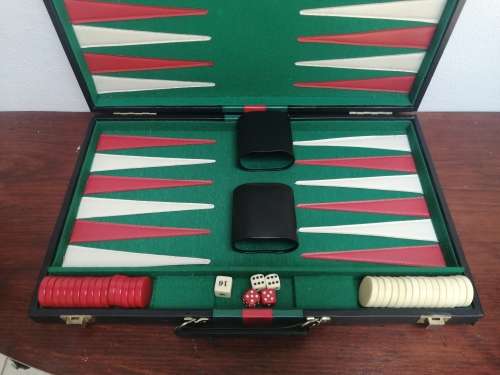 Awesome backgammon game in case.