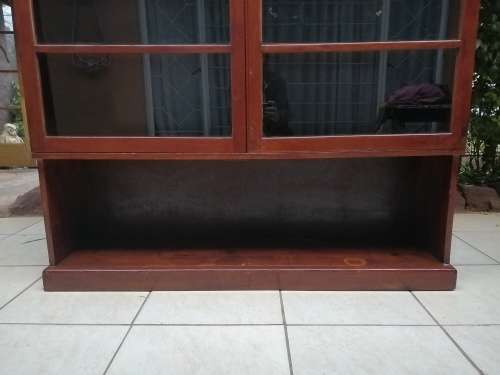 Beautiful large oregan bookcase.