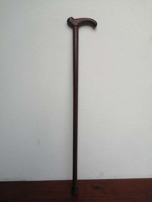 Beautiful vintage solid kiaat walking stick.